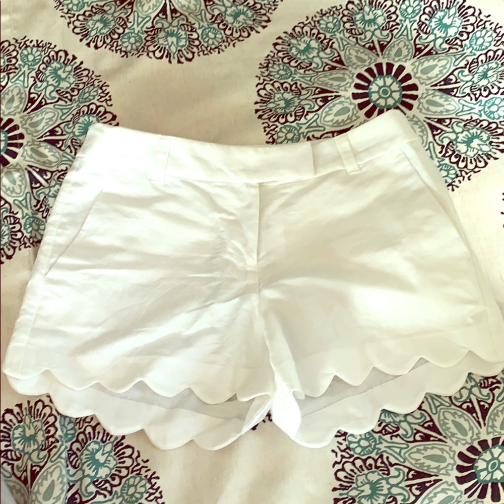 J Crew White scallop edge shorts